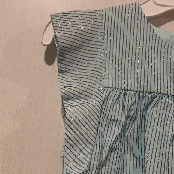 Ruffle short sleeve top - Picture 2 of 6